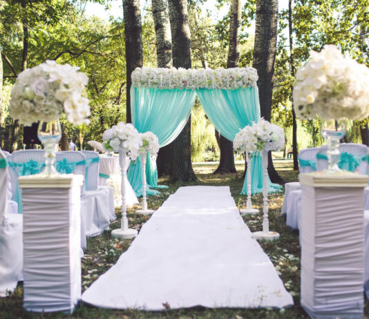 How Tulle Wedding Decorations Works